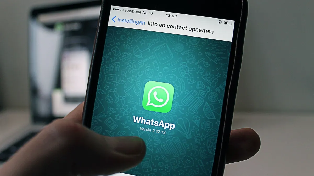 Ilustrasi WhatsApp eror.