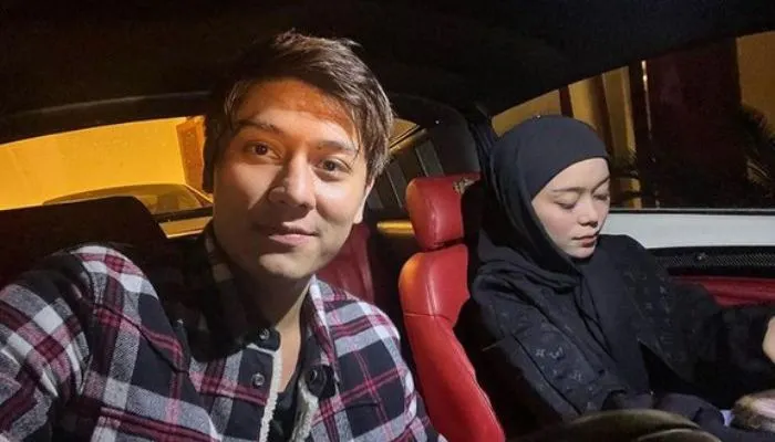 Pulang dari Tanah Suci, Lesti Kejora Temui Rizky Billar di Polres Metro Jakarta Selatan, Bakal Cabut Laporan?