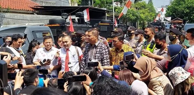 Dilarang Lihat Rekonstruksi Brigadir J, Kamaruddin Simanjuntak Bakal Lapor&nbsp;Presiden, DPR, dan Menkopolhukam