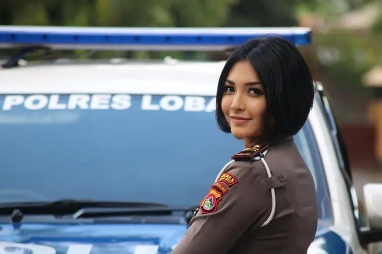 AKP Rita Yuliana, Polwan Cantik Berprestasi yang Viral Usai Peristiwa Penembakan