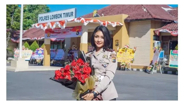 AKP Rita Yuliana polisi wanita alias Polwan berparas cantik