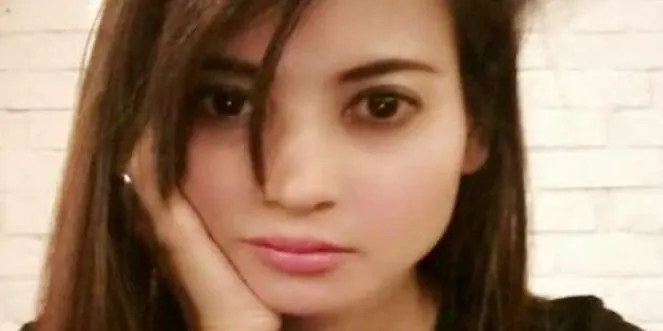 Model majalah dewasa Novi Amelia tewas bunuh diri melompat dari lantao 8 Apartemen Kalibata City. Jakarta Selatan.