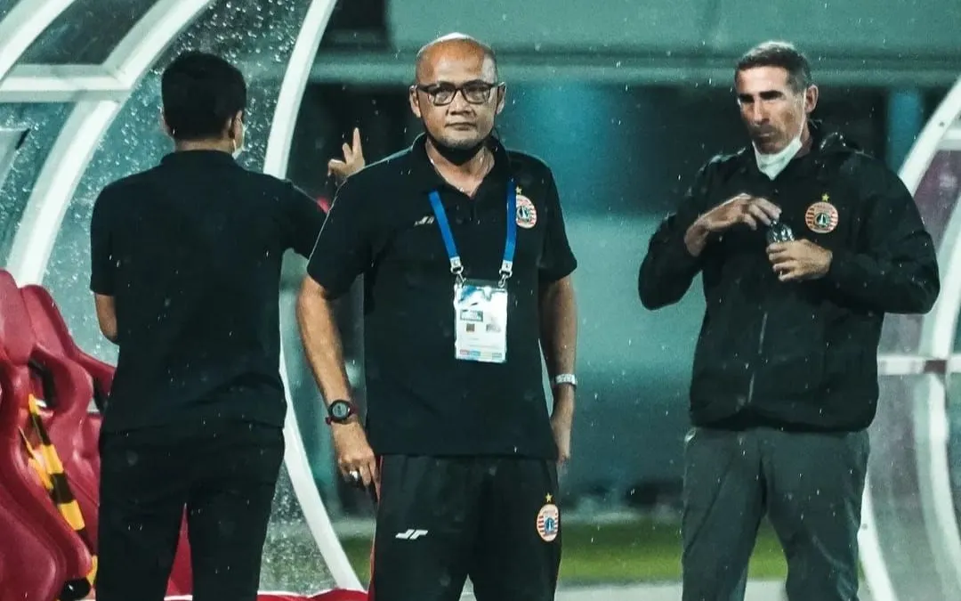 Pelatih baru Persija usai berpisah dengan Angelo Allesio.