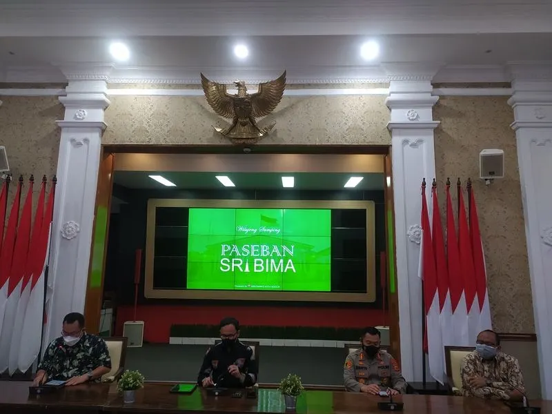 Forkopimda Kota Bogor saat memberikan keterangan resmi kepada awak media, di ruang rapat Paseban Sri Bima Balaikota Bogor