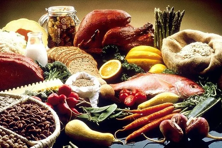 Daftar 6 Makanan yang Bikin Wajah Glowing dan Awet Muda / Pixabay