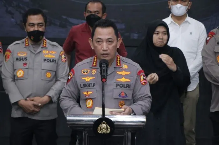 Kapolri Jenderal Pol Listyo Sigit Prabowo membeberkan kedekatannya dengan Ferdy Sambo