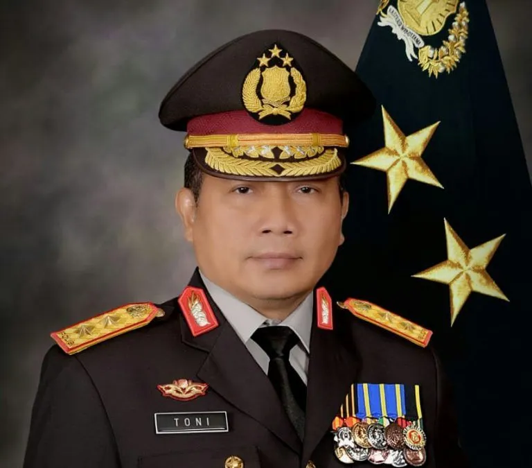 Sosok Irjen Toni Harmanto yang diangkat menjadi Kapolda Jawa Timur
