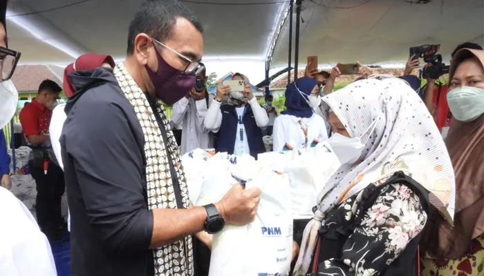 2500 Nasabah PNM Mekaar Daftar NIB dan Akun Facebook