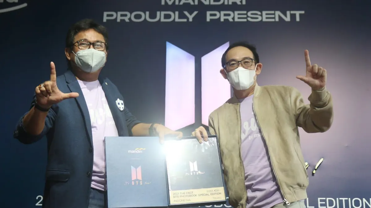 Bank Mandiri berkolaborasi dengan istyle.id menyelenggarakan program diskon untuk pembelian Photobook BTS. (dok. Bank Mandiri)
