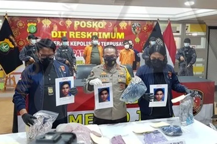 Polisi Tangkap Dua Pelaku Perampokan dan Pemerkosaan Remaja di Bekasi  / Fichri Hakiim