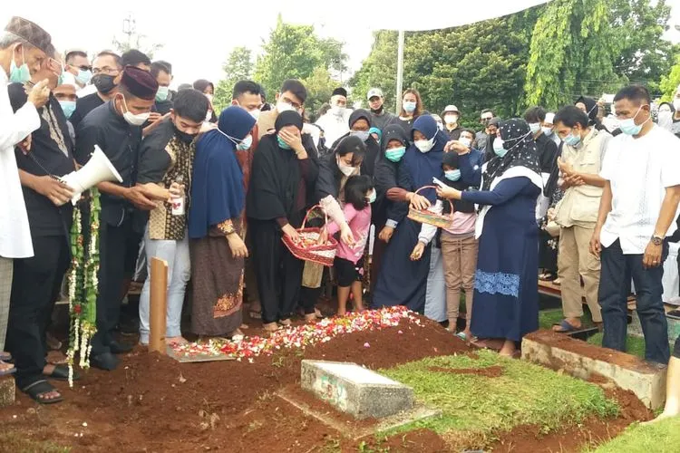 Situasi pemakaman Markis Kido di TPU Kebon Nanas / PBSI