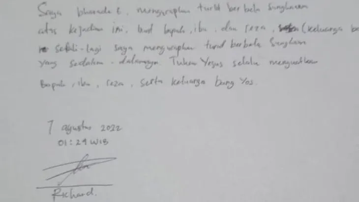 Isi surat Bharada E ke keluarga Brigadir J. Foto/Ist.