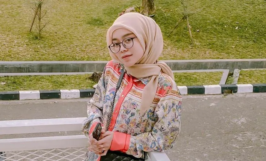 Lesti Kejora Buat Netizen Hilang Respek Setelah Cabut Laporan Terhadap Rizky Billar Terkait Kasus KDRT