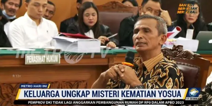 engakuan Ayah Brigadir J, Diminta Untuk Tutup Gorden dan Matikan HP Saat Digruduk Hendra Kurniawan, Takut Rahasianya Bocor?