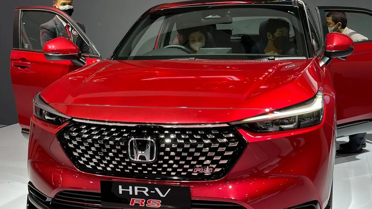 Mobil All New HR-V RS besutan Honda yang dipamerkan pada Indonesia International Motor Show&nbsp;(IIMS)&nbsp;Hybrid 2022. Juga dipamerkan varian All New HR-V Special Edition.