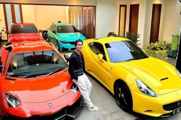 Terkuak Mobil Mewah Rizky Billar Hanya Pinjaman dan Demi Konten? Begini Penjelasan Pihak Showroom!