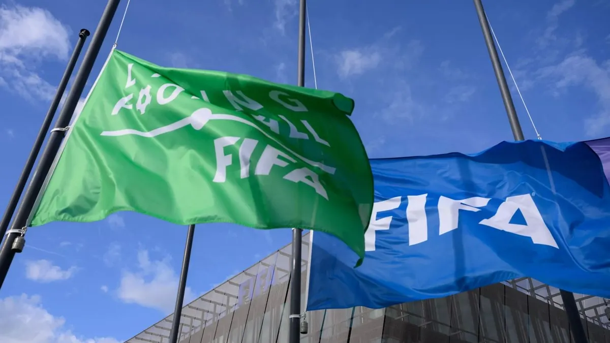 Bendera setengah tiang berkibar di markas besar FIFA sebagai bentuk penghormatan kepada korban Tragedi Kanjuruhan.