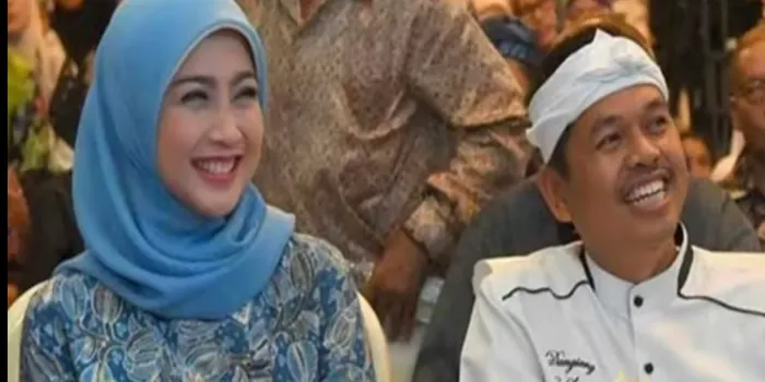 Kang Dedi Mulyadi Mulai Berani Lirik Desy Ratnasari?