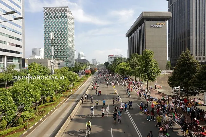 Hari bebas kendaraan bermotor (HBKB) atau car free day (CFD) Jakarta