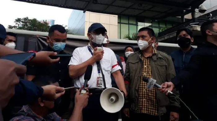 eks penyidik KPK, Novel Baswedan bersama pegawai KPK lainnya yang tak lolos TWK.