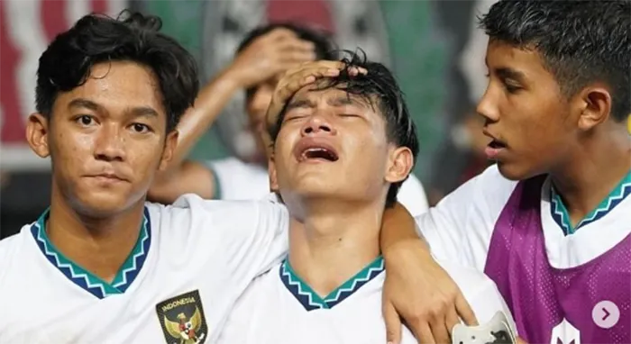 Para Pemain Timnas U19  Tampak Sedih karena Gagal lolos ke semifinal AFF U-19