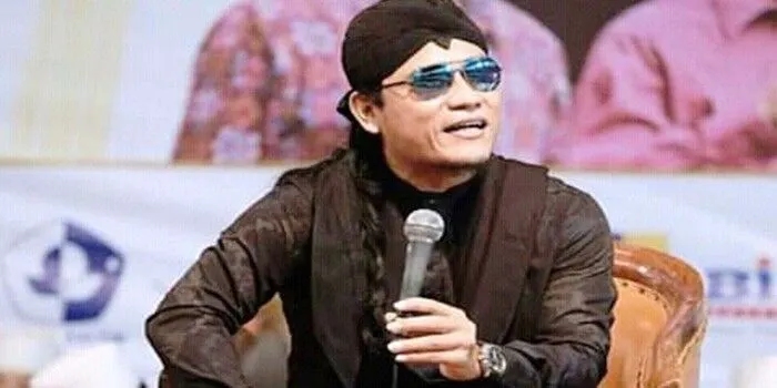 KH Miftah Maulana Habiburrahman atau Gus Miftah.
