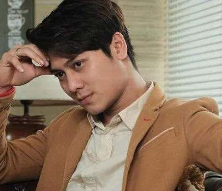 Bongkar Masa Lalu Rizky Billar, Wanita Cantik Ini Sebut Suami Lesti Kejora Punya Anak dari Tante-tante Salon
