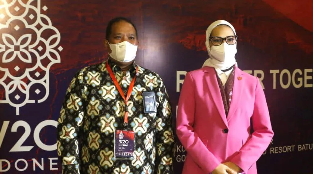 PNM Bantu Perempuan Semakin Berdaya.