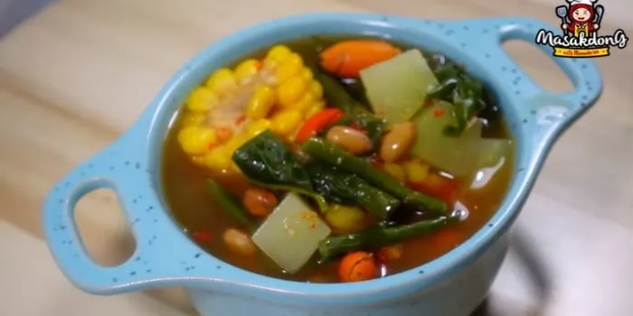 Resep Sayur Asem Betawi Kuah Segar, Buatnya Sederhana (YouTube Masakdong with Mamabrins)