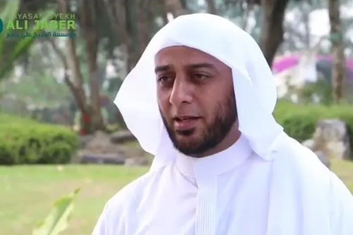 Dzikir Pamungkas Penghapus Dosa dan Mendatangkan Rezeki Menurut Syekh Ali Jaber