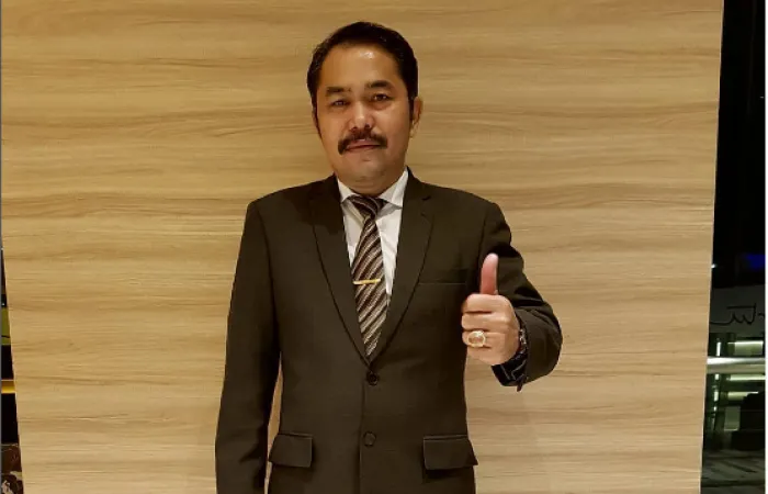 Kamaruddin Simanjuntak Bocorkan Pesan WhatsApp Istri Ferdy Sambo dengan Adik Yosua Sebelum Insiden Pembunuhan Terjadi