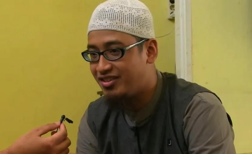 Bermula mendengarkan ceramah-ceramah pendakwah Zakir Naik, pria keturunan Tionghoa bernama David Iwanto berujung masuk Islam.