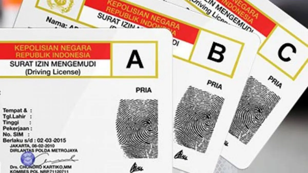 Dapatkan SIM Dan Helm Gratis dari Polisi, Hadiah Bagi Yang Lahir Pada Tanggal dan Bulan Ini