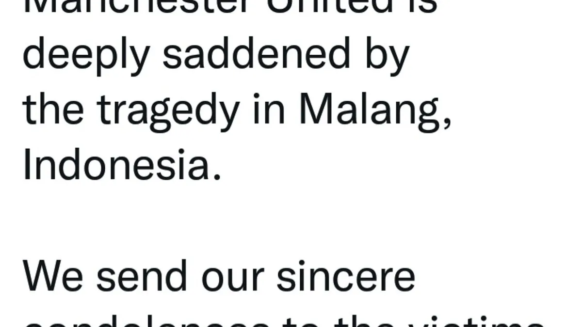 Kerusuhan Arema vs Persebaya, Manchester United : Kami Sangat Berduka