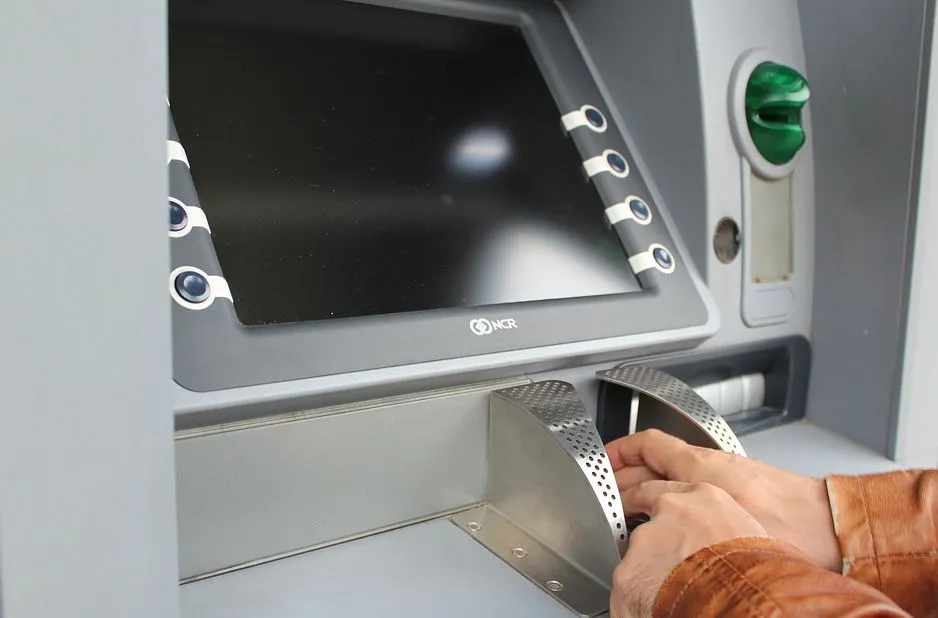Ilustrasi mesin ATM.