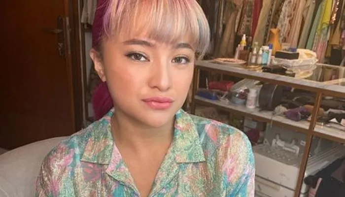 Marshanda sempat dikabarkan hilang saat di Amerika dan mendapatkan pengalaman pahit masuk penjara (