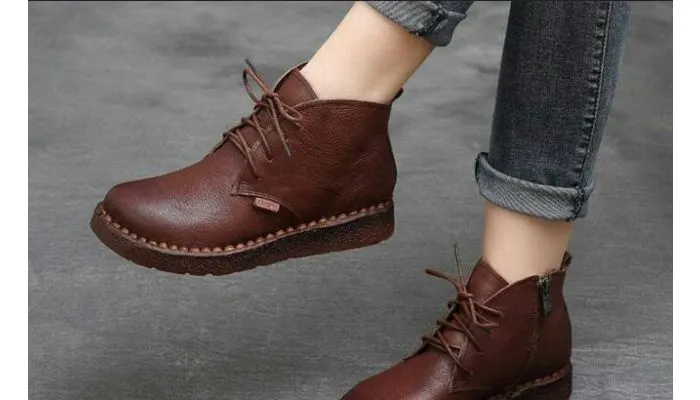 Ilustrasi sepatu dari kulit