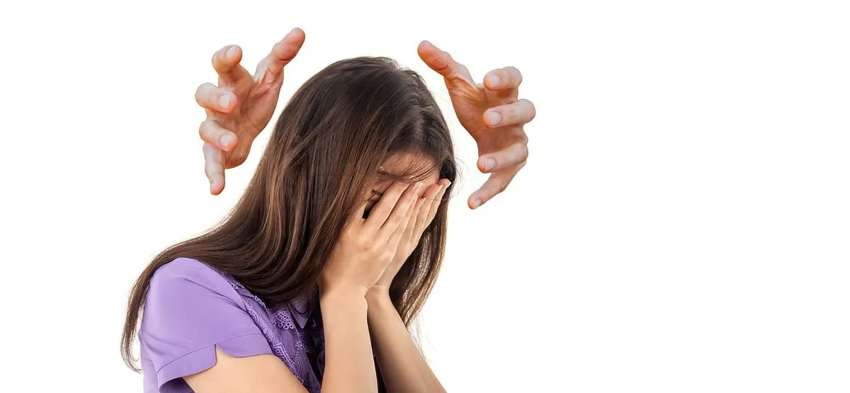 Dalam bipolar ada dua fase, yaitu fase manik dan fase depresi. Bipolar adalah salah satu gangguan mood. 
