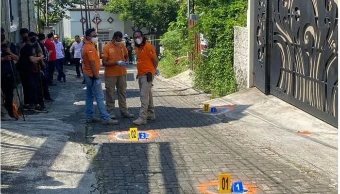 Reka Adegan Kasus Penembakan Istri TNI di Semarang