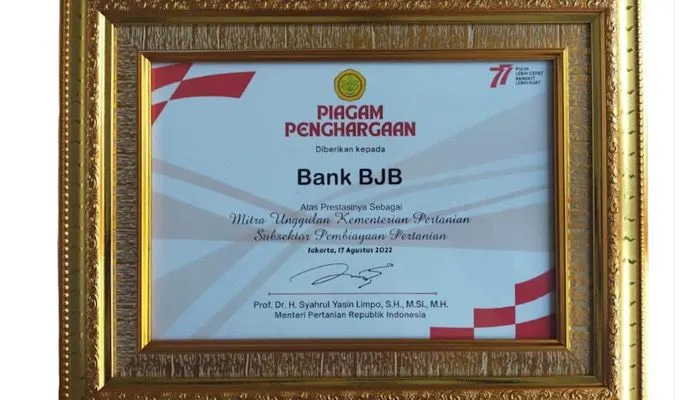 Tingkatkan Kesejahteraan Pelaku Sektor Pertanian, bank bjb Raih Penghargaan Kementan RI