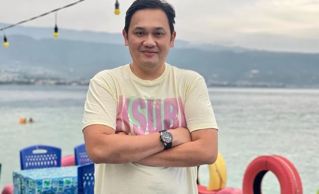 Farhat Abbas memberikan komentar atas kejadian KDRT yang dilakukan oleh Rizky Billar terhadap Lesti Kejora, justru kena hujatan netizen.