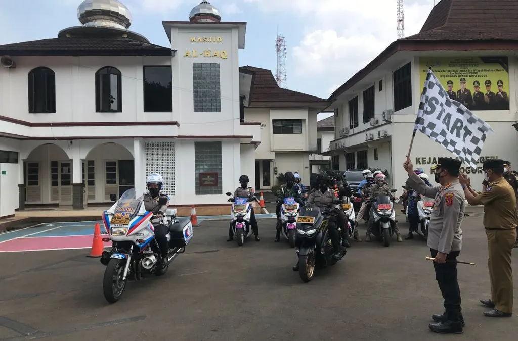 ILUSTRASI. Kapolresta Bogor Kota Kombes Pol Susatyo Purnomo Condro saat melepas tugas Tim Pemburu Vaksin Covid-19 di Kantor Kejaksaan Negri Kota Bogor. (Dok Polresta Bogor Kota)
