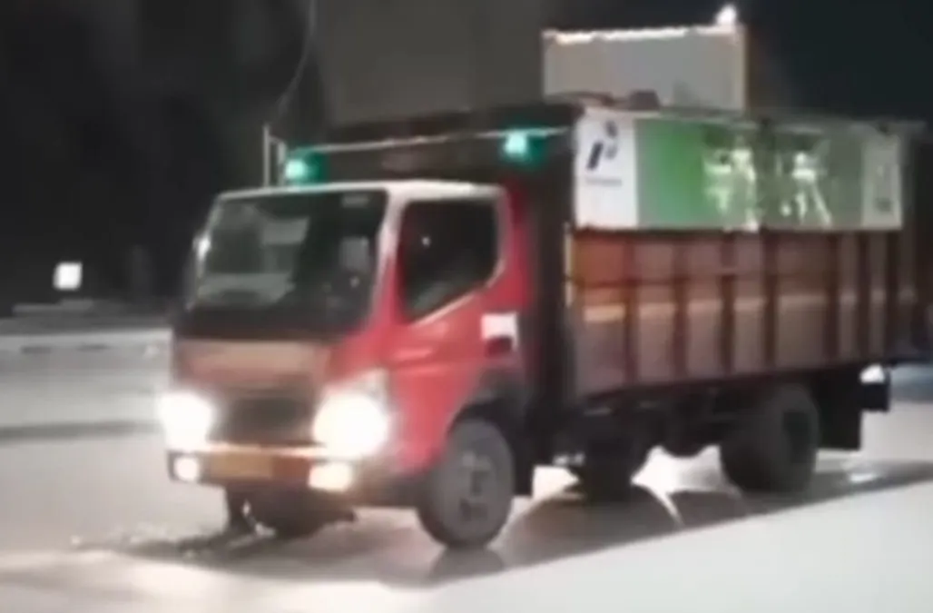 Truk pengangkut gas elpiji ukuran 3 kg yang jadi sasaran aksi begal.
