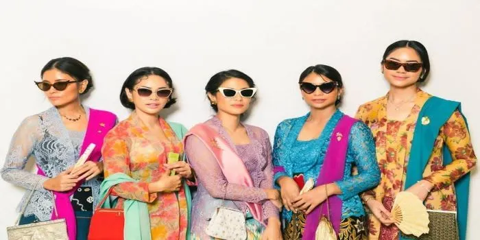 Dian Sastrowardoyo, Andien, Shareefa Danish, Tirtodjopatmaja, Raniaayamin Kampanye Kebaya Goes To UNESCO