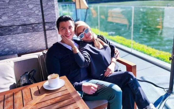 Heboh Isu Miring Cerai dari Reino Barack, Syahrini Justru Pamer Kemesraan di Instagram!