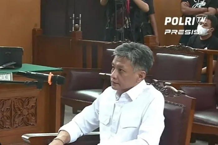 Resmi Dipecat, Hendra Kurniawan Cs Ternyata Bisa Balik Lagi jadi Polisi, Ini Alasan dan Syaratnya