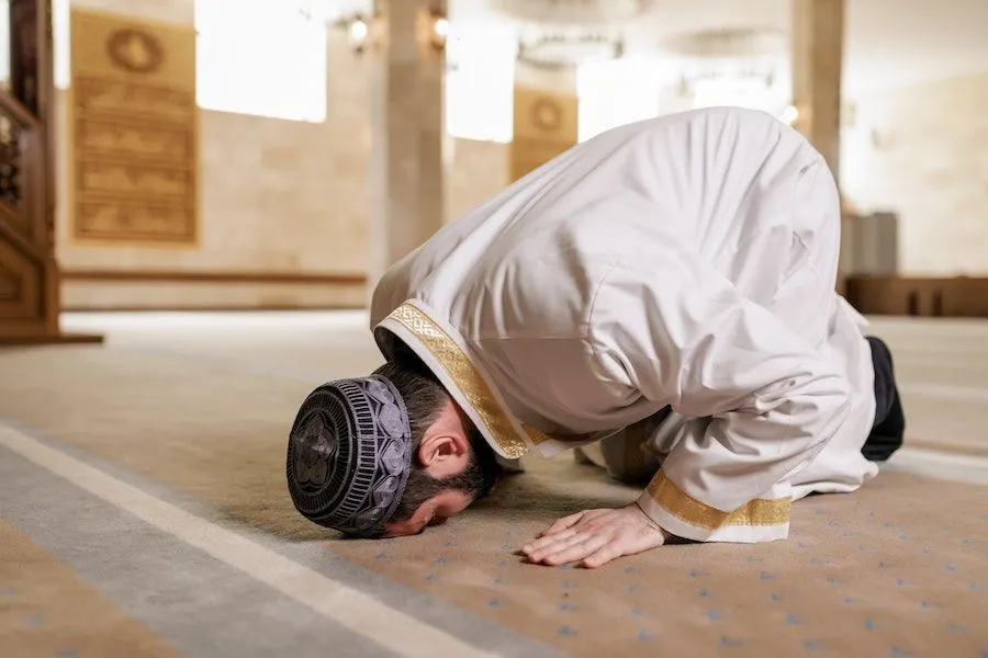 Bolehkah Melakukan Salat Rebo Wekasan? Begini Menurut Pandangan Fiqih