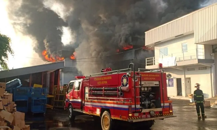 Kebakaran JNE Pekapuran, Depok.