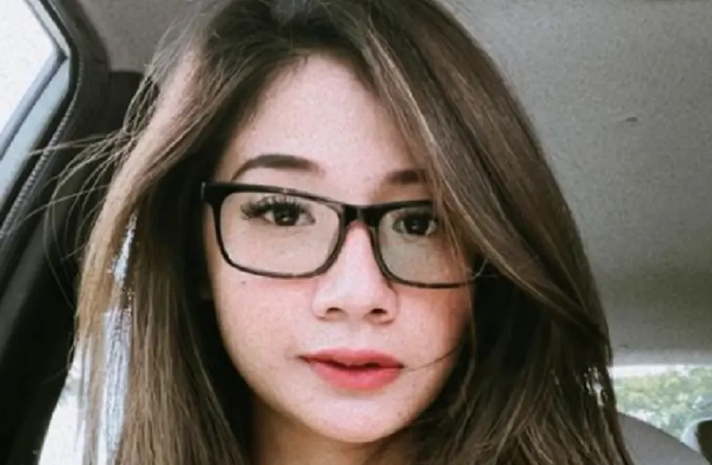 Postingan Terakhir Pemain FTV Clerence Chyntia Audry Bersama Mendiang Mamanya, Sudah Ada Firasat?