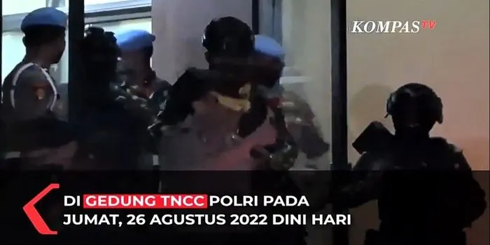 Ferdy Sambo usai menjalani Sidang Komisi Kode Etik yang menjatuhkan hukuman Pemberhentian Tidak Dengan Hormat kepadanya / tangkaplayar KompaTV